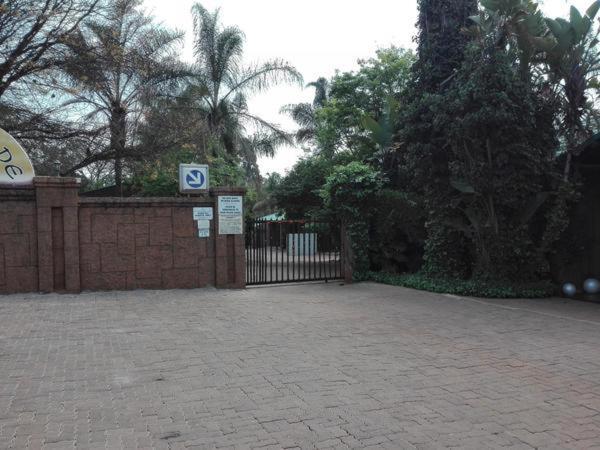 Waterside Lodge Cc Piet Retief Dış mekan fotoğraf