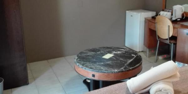 Waterside Lodge Cc Piet Retief Dış mekan fotoğraf