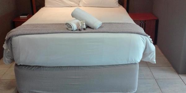 Waterside Lodge Cc Piet Retief Dış mekan fotoğraf